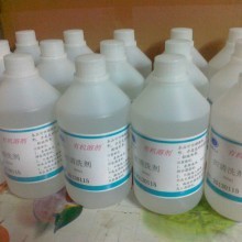 工業(yè)清潔劑的選擇與應(yīng)用 東莞市力強(qiáng)化工專業(yè)解析